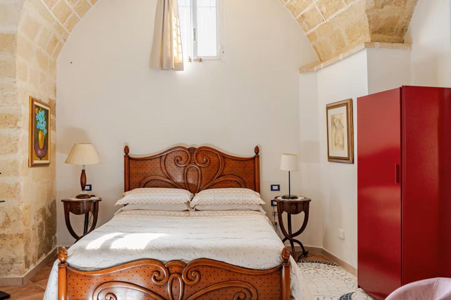 B&B Corte Dei Memoli Di Margiotta Giuseppina Lecce Eksteriør bilde