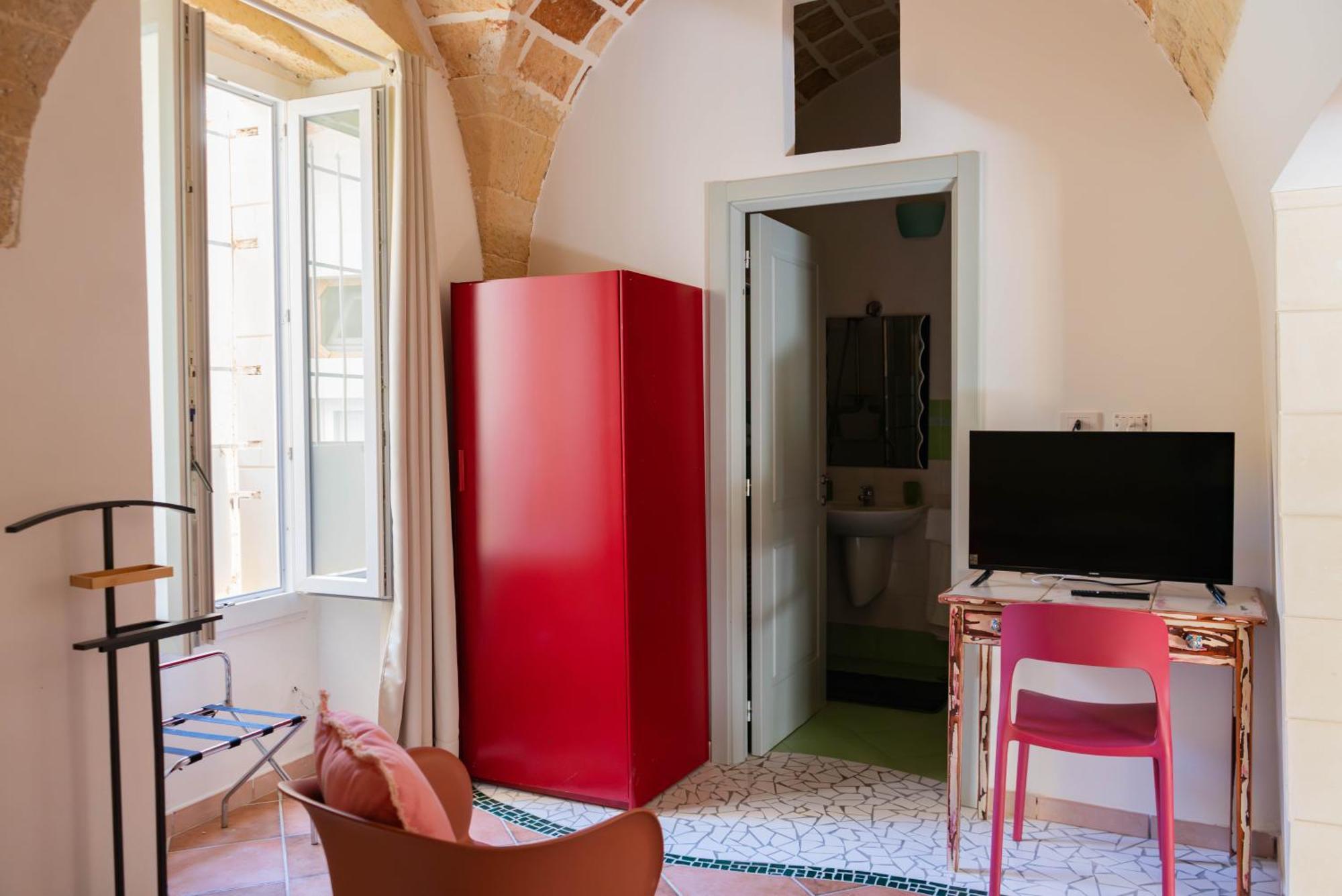 B&B Corte Dei Memoli Di Margiotta Giuseppina Lecce Eksteriør bilde